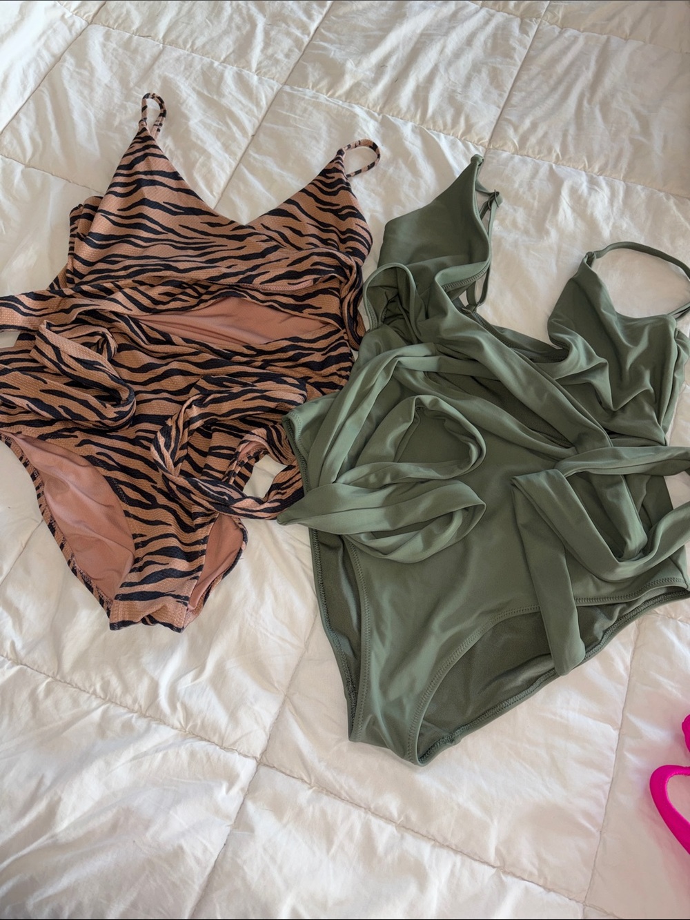 Women’s Olive Green and cheetah One-Piece Swimsuits aerie bundle medium large